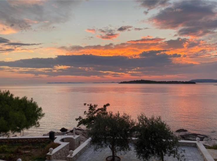 Apartment L'Odore Del Mare Dolac エクステリア 写真